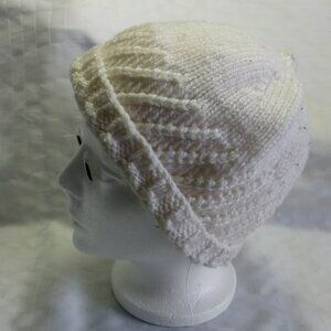 Women's vintage handmade white bonnet - So soft -  extensible, 90's Circ.23 inch
